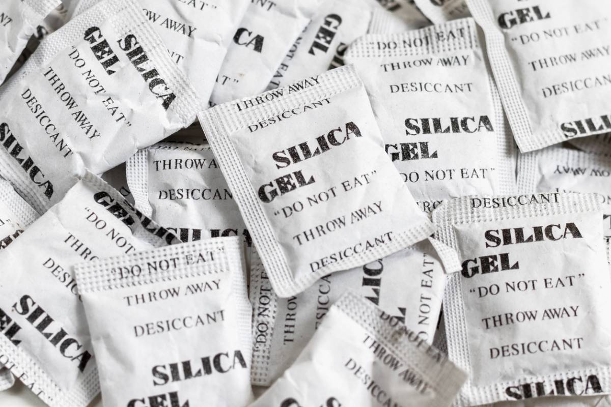 À quoi servent les sachets déshydratants dans le transport ?
